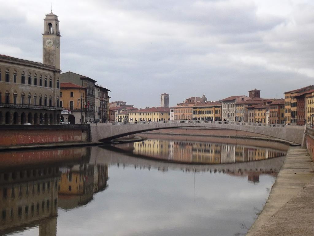 Pisa Apartment Екстер'єр фото
